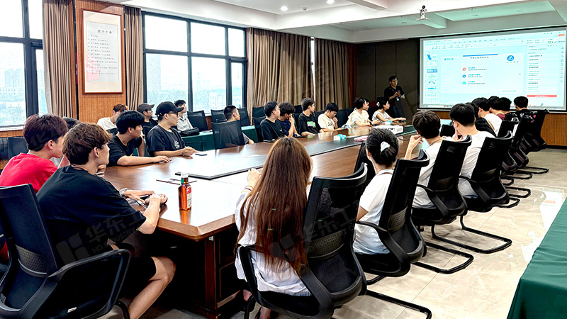 深化校企合作，華東工控迎來鄭州經貿學院智慧制造學院學子實習