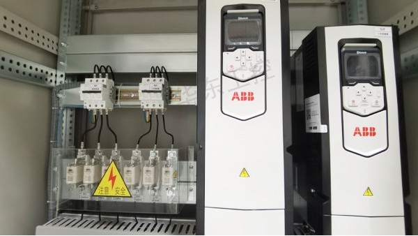 變頻控制柜：水處理行業的智慧動力核心